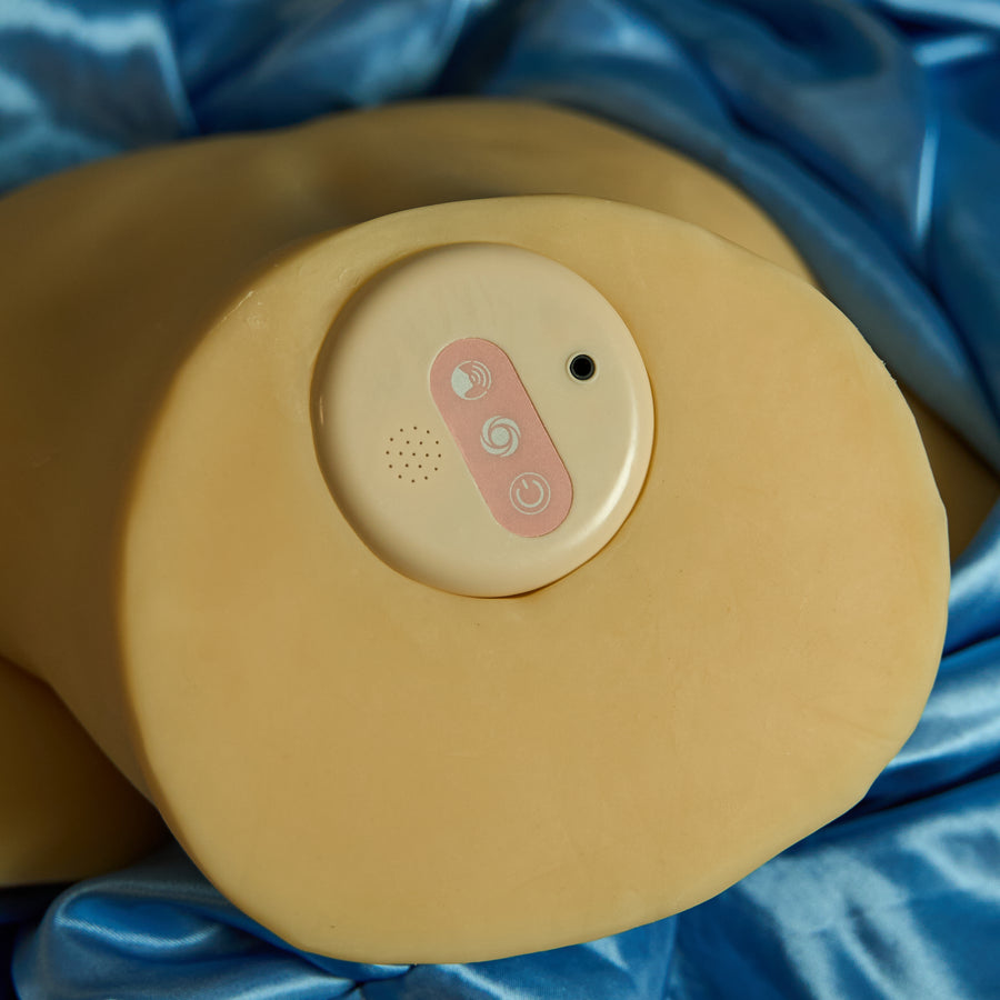 IN-STOCK - Real Toyz - Slim and Curvy Gymnast Babe - SUCKING VAGINA, VIBRATING, MOANING (SDAYB305-SV)