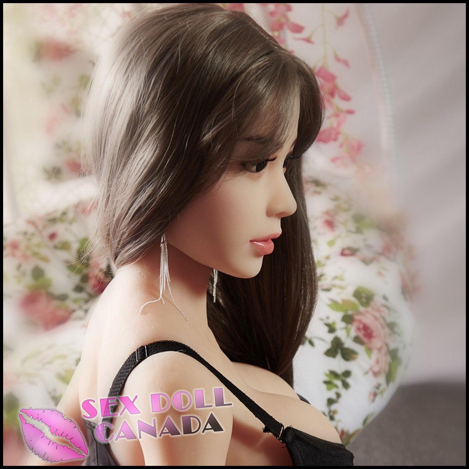 6YE Realistic Sex Doll Asian Japanese Chinese Small Waist Fit Athletic