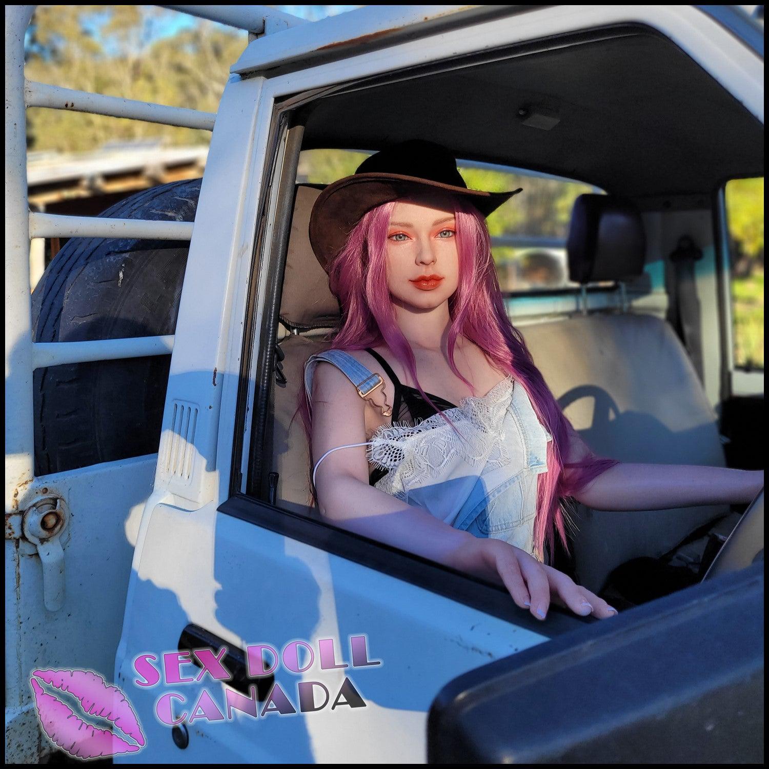 Starpery Realistic Sex Doll Small Tits Boobs Western American Tall Long Legs