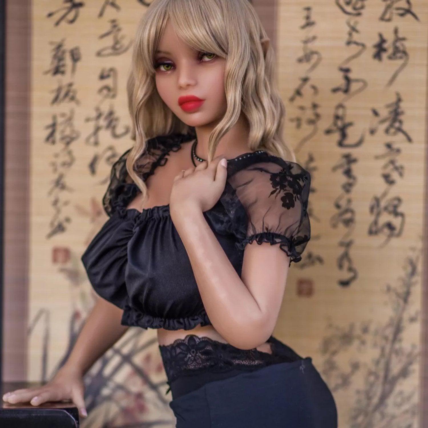 136 (46) L-Cup Jade Elf Seamless Head - Sm Silicone Doll