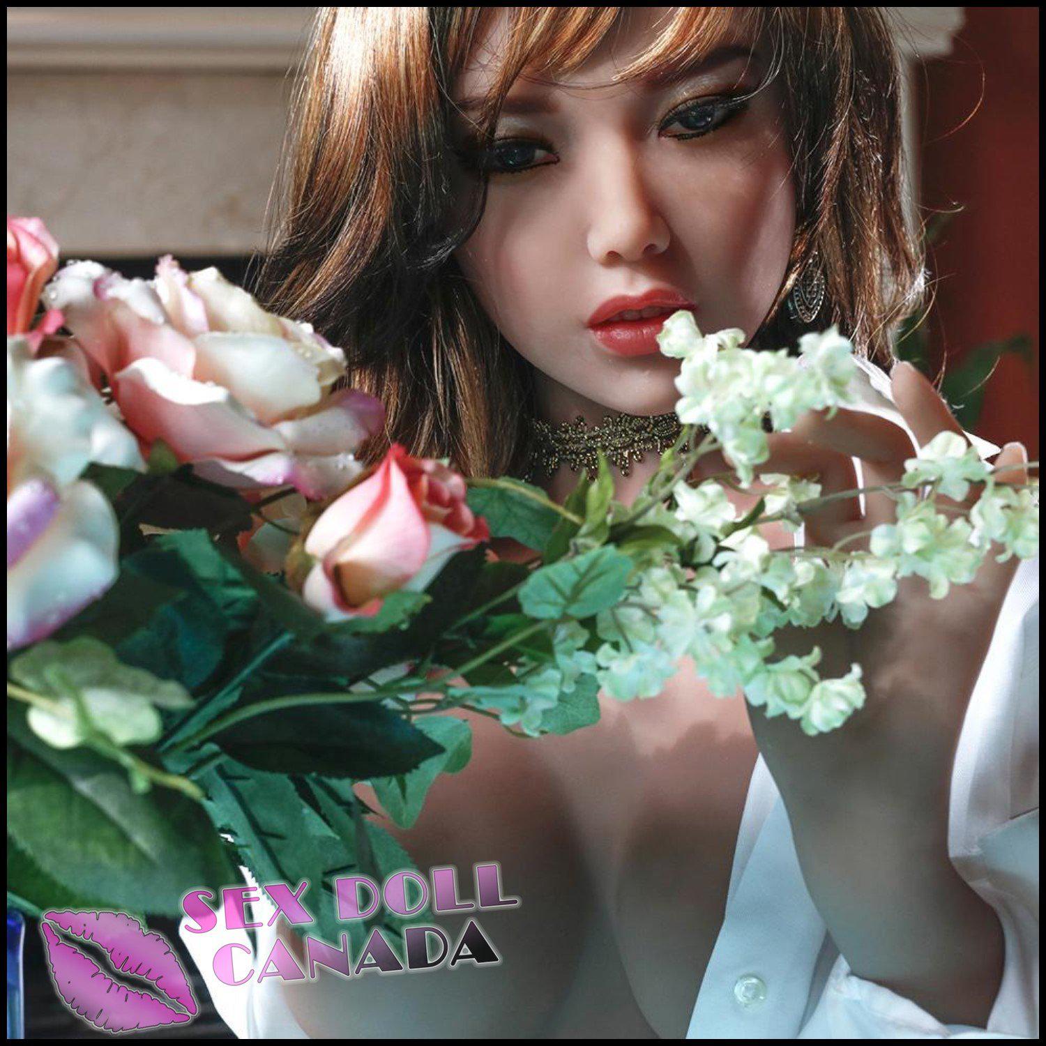 6YE Realistic Sex Doll Small Waist Short Petite Fit  Athletic